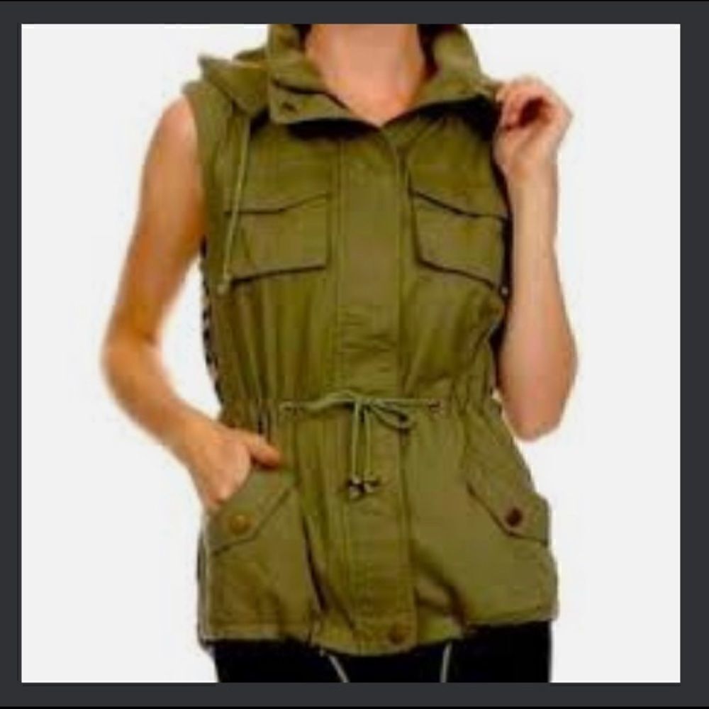 Fashionomics Army Green Mockneck Utility Vest with Lining and Removable Hood- M